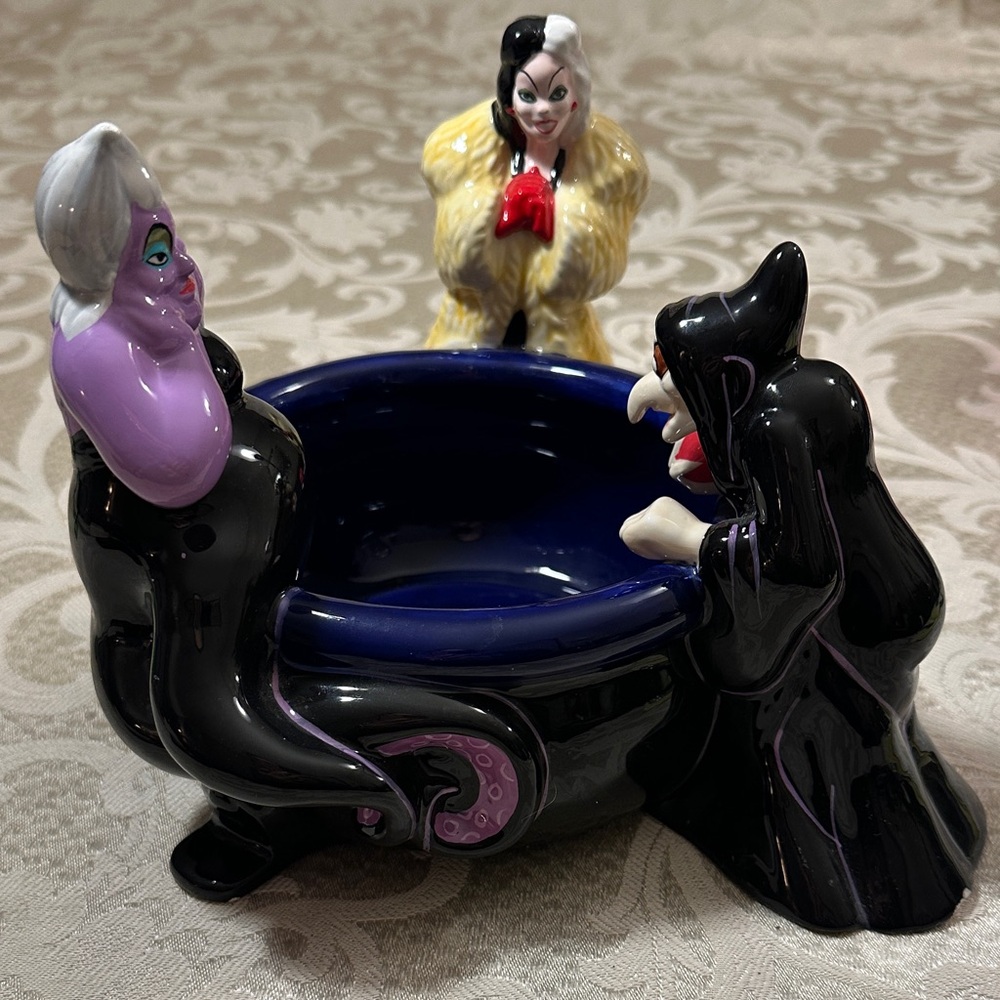 Disney Vintage Villains Caldren Ceramic Dish with Black and Purple Accents